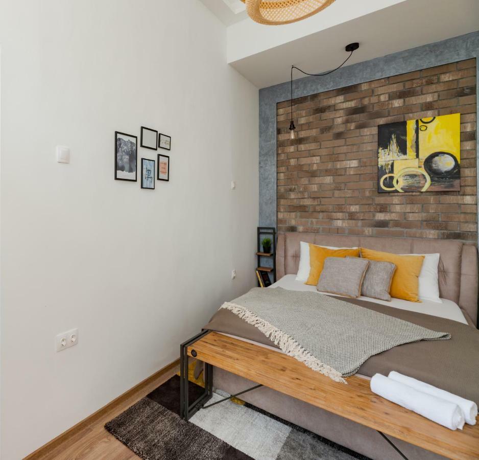 Central Kira Apartment Budapeste Exterior foto